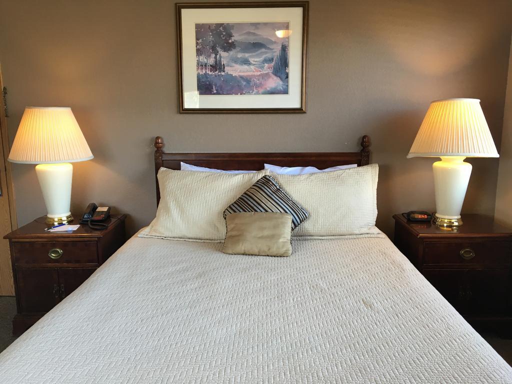 Timber Lodge Inn Cle Elum Eksteriør billede