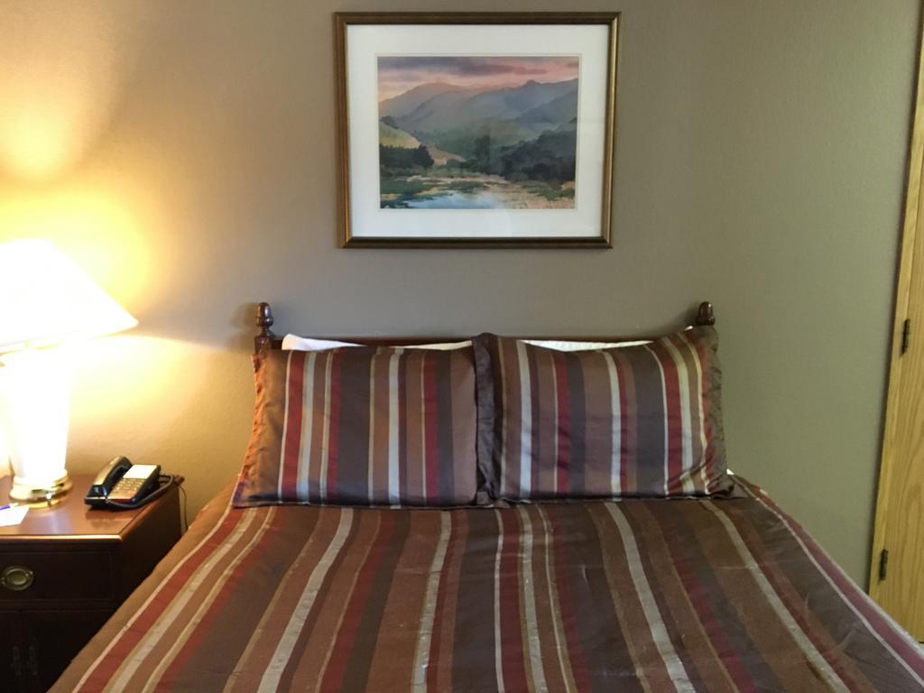 Timber Lodge Inn Cle Elum Eksteriør billede