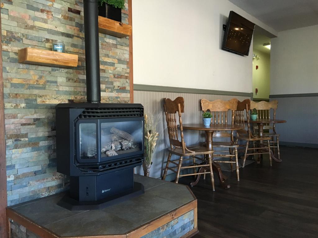 Timber Lodge Inn Cle Elum Eksteriør billede
